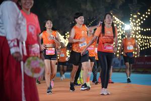 BIB: 26016, 1909, 22704, 68232, 26010
                            <button type="button" onclick="openModal(21495780)" class="btn btn-primary btn-sm float-right btn-popup" data-toggle="modal" data-target=".modal-high-quality">
                        <i class="fas fa-shopping-cart"></i> Add to Cart
                    </button>
                                            <button type="button" onclick="isThisMe(21495780, true)" class="btn btn-success btn-sm float-right btn-popup btn-isme hidden" data-toggle="tooltip" data-placement="bottom" title="นี่คือรูปของคุณใช่ไหม คลิกที่นี่เพื่อเอาเข้าอัลบั้ม">
                        <i class="fas fa-plus"></i> Add to album
                    </button>
                    <button type="button" onclick="isThisMe(21495780, false)" class="btn btn-warning btn-sm float-right btn-popup btn-isnotme hidden">
                        <i class="fas fa-ban"></i> Remove from album
                    </button>